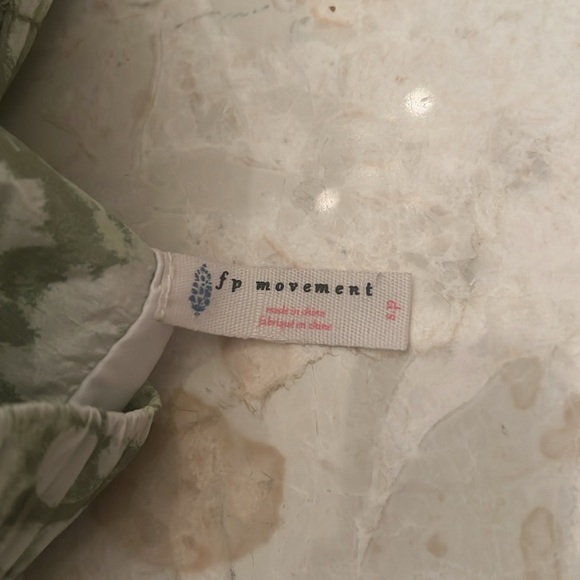 Free people Movement Shorts - Picture 3 of 4